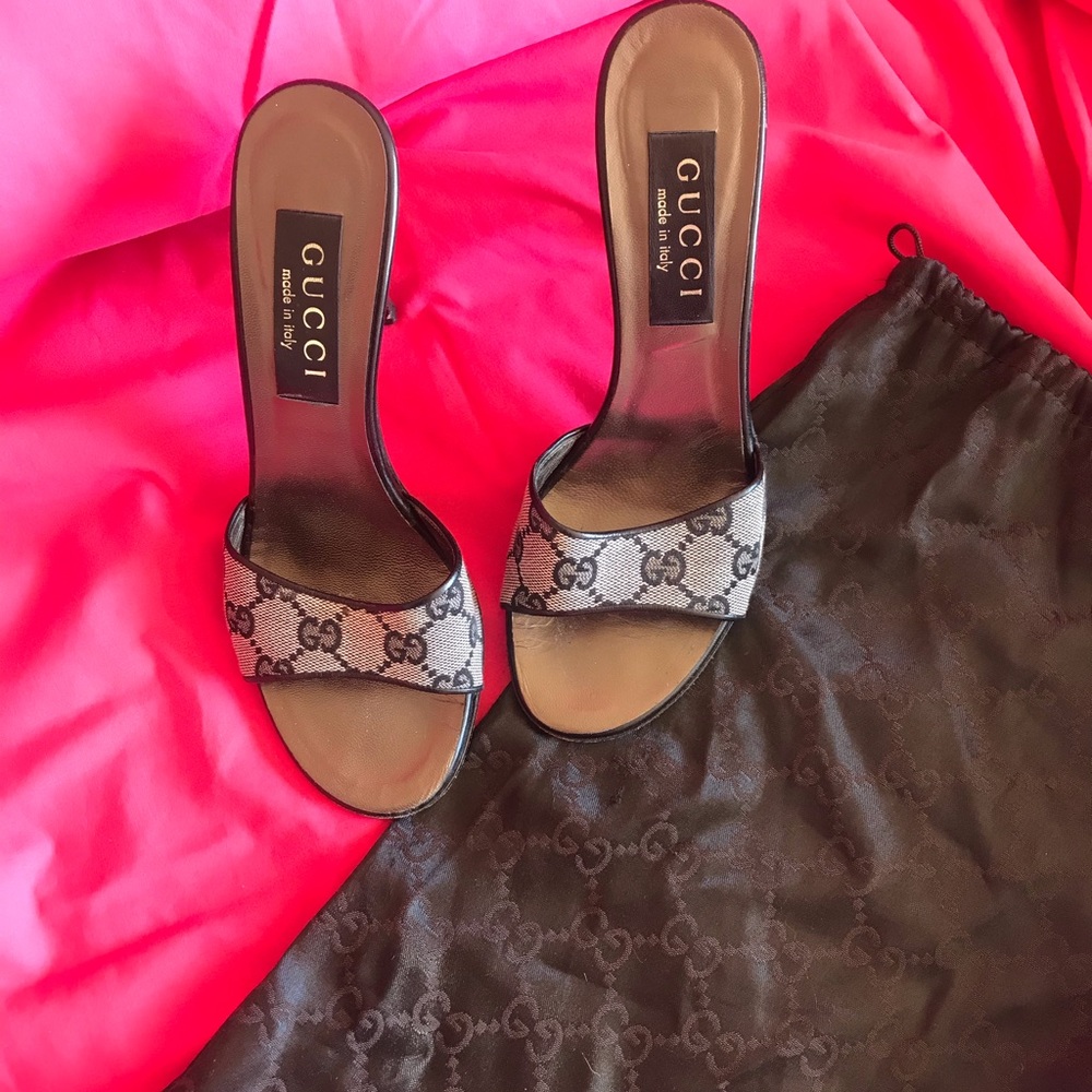 Gucci Logo Mules